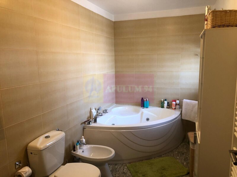 Vila premium OPORTUNITATE EXCELENTA zona foarte linistita Popesti