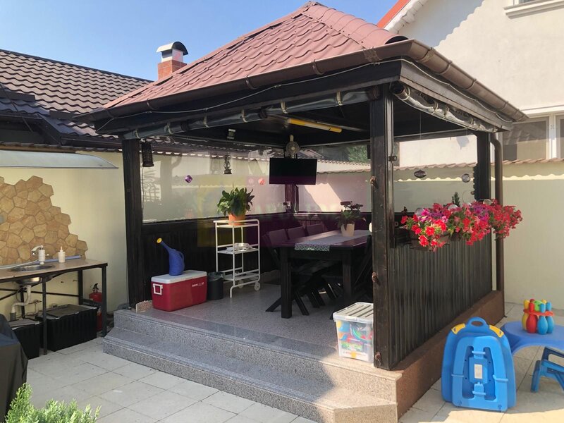 Vila premium OPORTUNITATE EXCELENTA zona foarte linistita Popesti